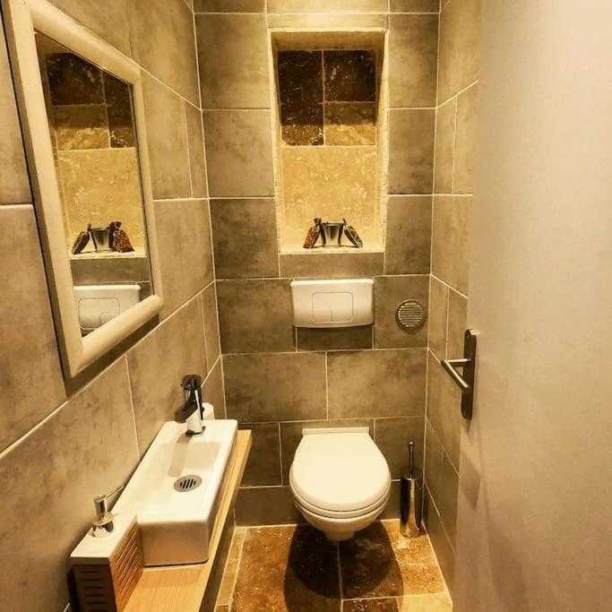 Charmant Rez De Villa Climatise Renove, 90M2 Avec Parking 卡西斯 外观 照片